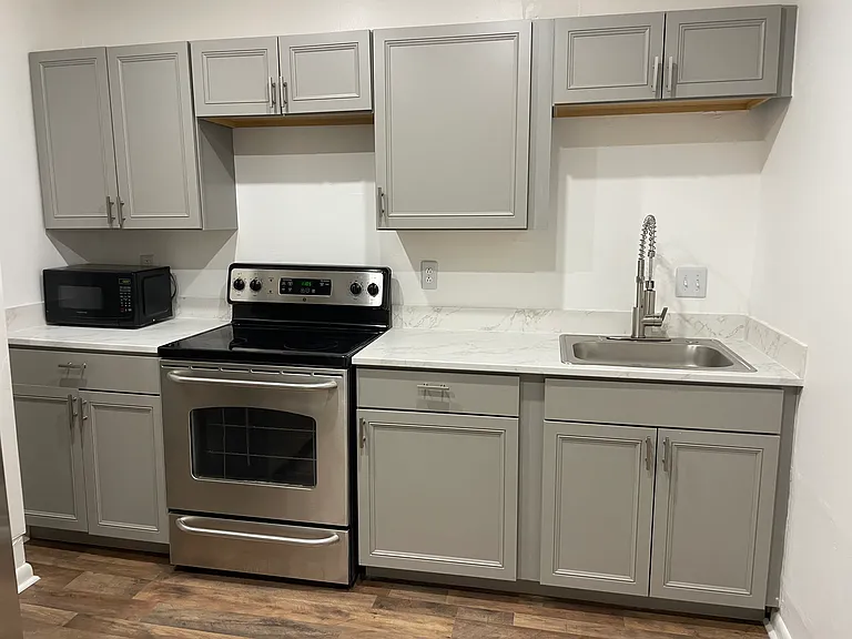 182 N N St #2 — Photo 6