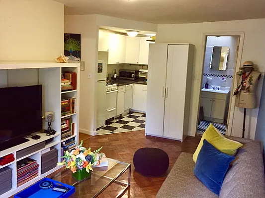 Rented by AJ Clarke | media 5