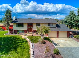 2707 McCullough Rd, Yakima, WA 98903