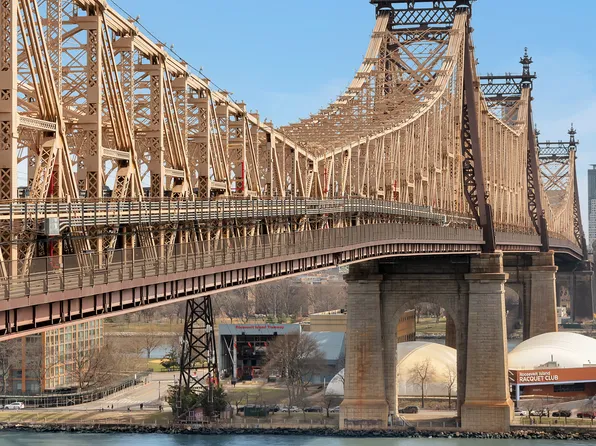 40 Sutton Place image 1 of 11