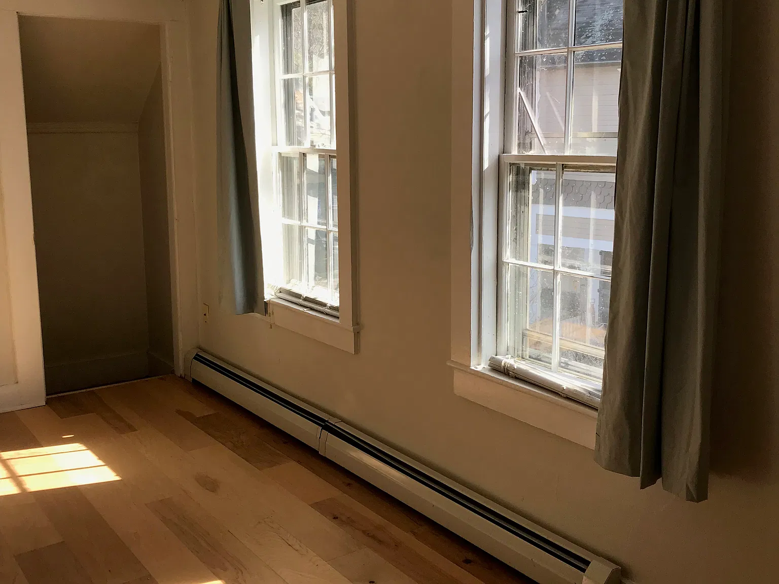 1 bed, 800 sqft, $1,075 — Photo 1