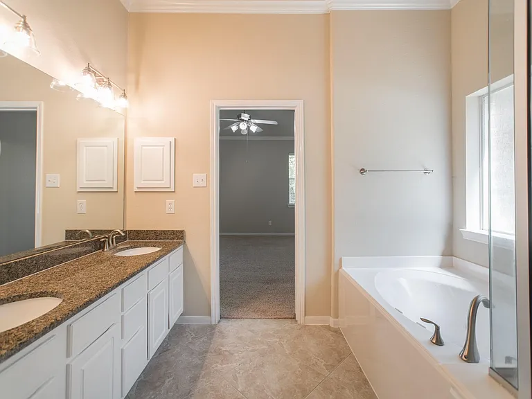 139 S Rocky Point Cir — Photo 32
