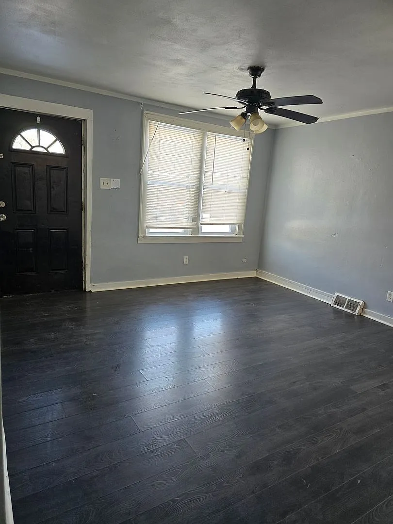 Nice 2BD/1BA — Photo 1