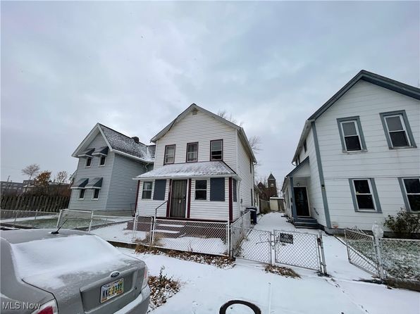 cleveland-ohio-33382122 picture