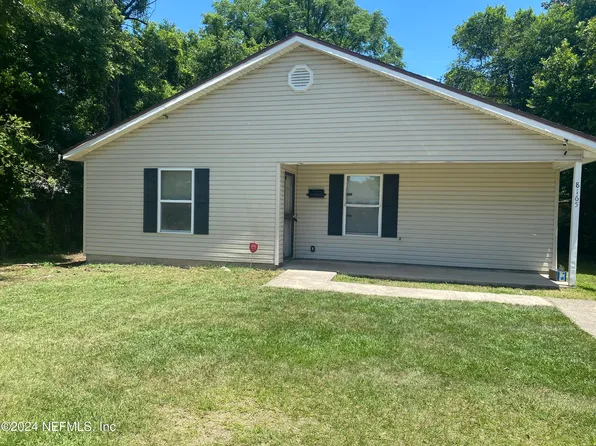 8165 LEXINGTON Drive, Jacksonville, FL 32208