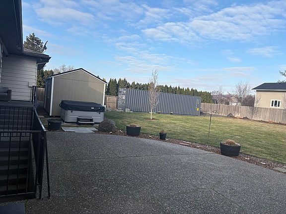 5th image of 1795 Reser Rd