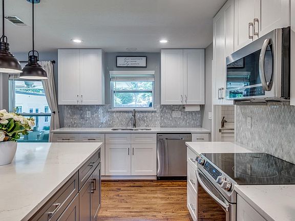 2nd image of 6548 Fisher Rd
