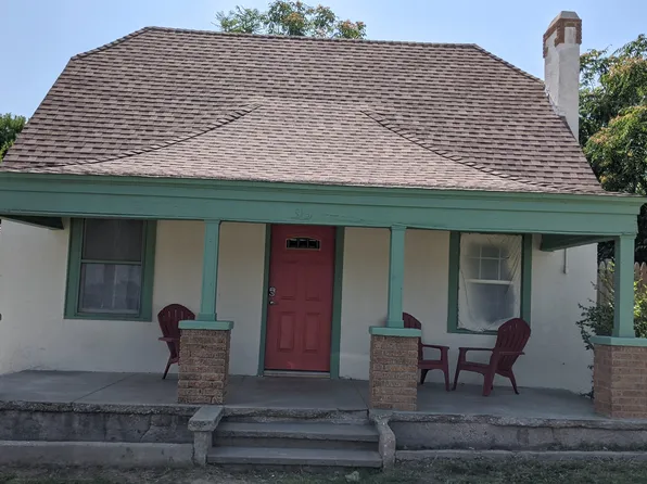 313 S Walnut St, Carlsbad, NM 88220