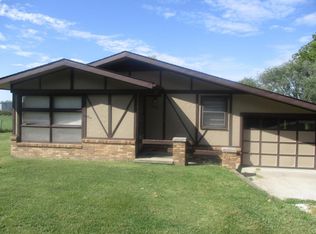 949 N Farm Road 193, Springfield, MO 65802