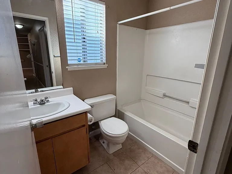 8148 Lenhart Rd — Photo 6
