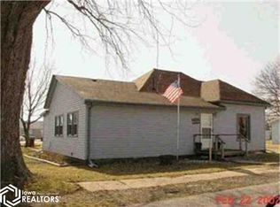 205 E Church St, Laurel, IA