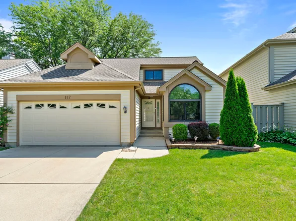 117 Seneca Trl, Bloomingdale, IL 60108