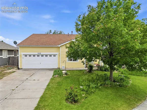 7608 Barn Owl Dr, Fountain, CO 80817