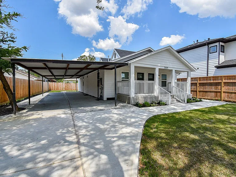 2509 Terry St #B — Photo 17