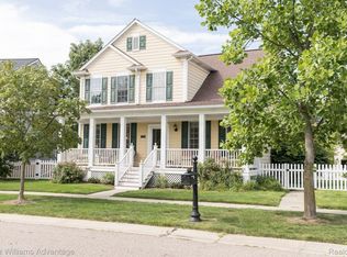 43030 Alcott Cir, Novi, MI