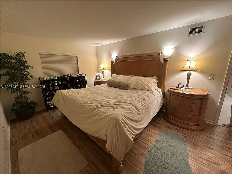 6339 Bay Club Dr #2 — Photo 24