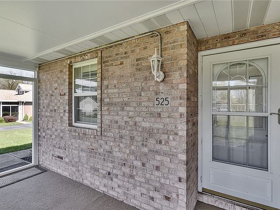 5th image of 525 Kelly Blvd