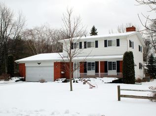 5543 Barberry Ln, Saginaw, MI