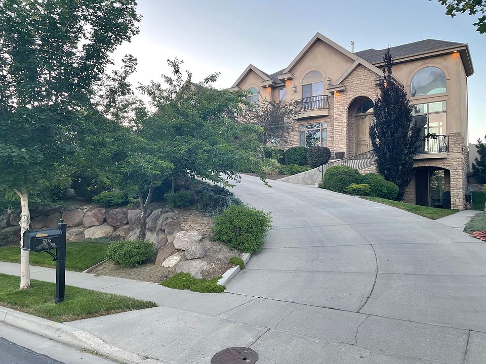 Front of home from street