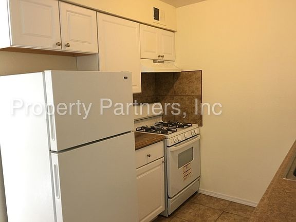 2nd image of 501 Charleston St SE
