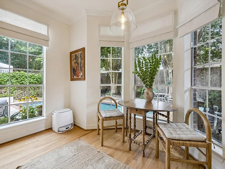 5591 Beverlyhill St — Photo 10