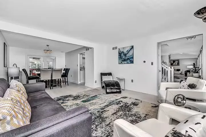 7315 Princeton Rd — Photo 47