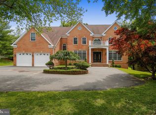 13801 Travilah Rd, Rockville, MD 20850