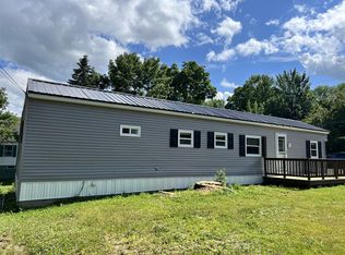 16 Boardman St, Calais, ME 04619