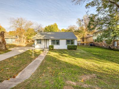 1105 N Roosevelt Ave, Sand Springs, OK, 74063
