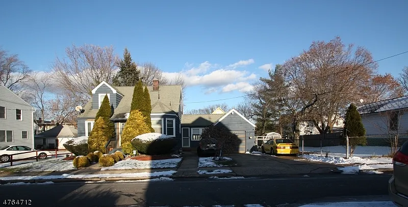 29 Ambrose St photo 1