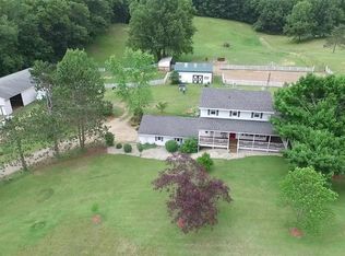 5880 McCrum Rd, Jackson, MI 49201