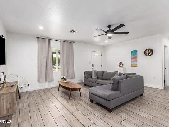 5th image of 3502 E GARFIELD Street