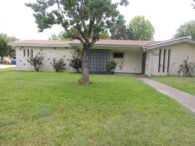 1st image of 503 Westwood Dr