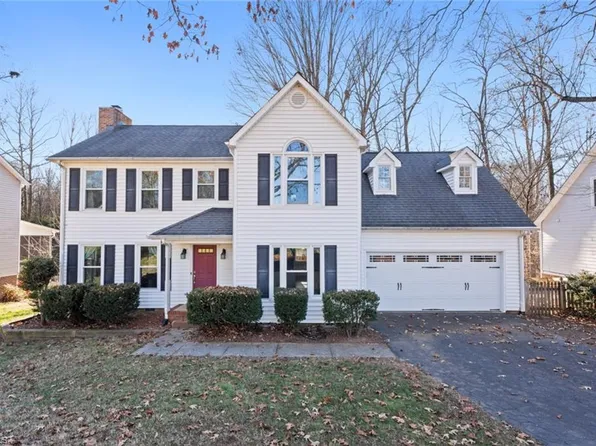 7157 Avenbury Cir, Kernersville, NC 27284