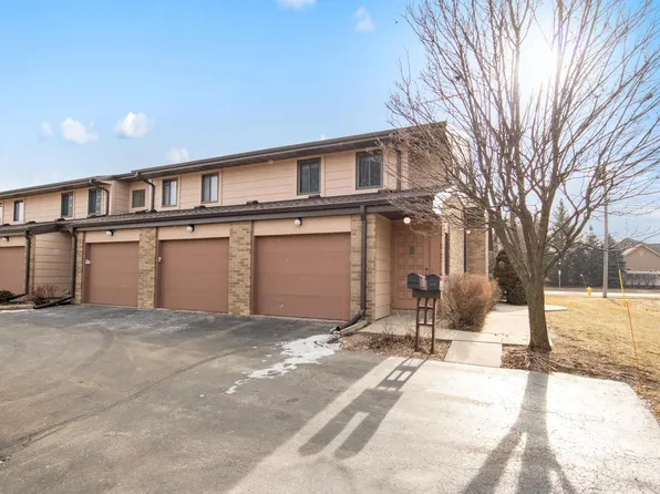 410 Sheffield ROAD Unit 6, Waukesha, WI 53186