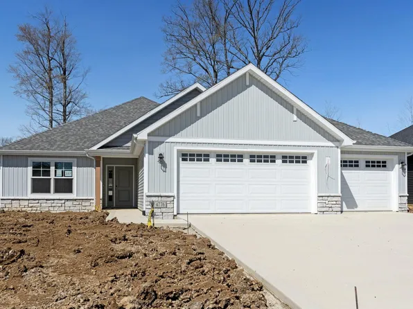 4776 Falcon Pkwy, New Haven, IN 46774