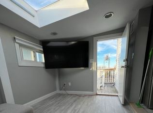 9 P St #3, South Boston, MA 02127
