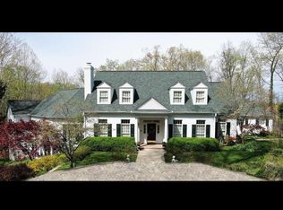 10740 Old Plantation Dr, Evansville, IN 47725