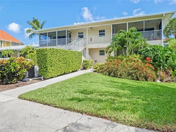 1351 Curlew AVE #104, NAPLES, FL 34102