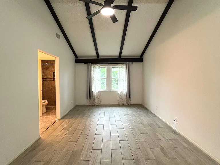 6718 Chelsea Wood — Photo 12