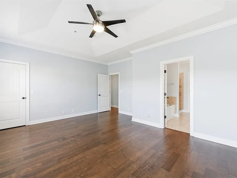 205 Reserve Ln — Photo 16