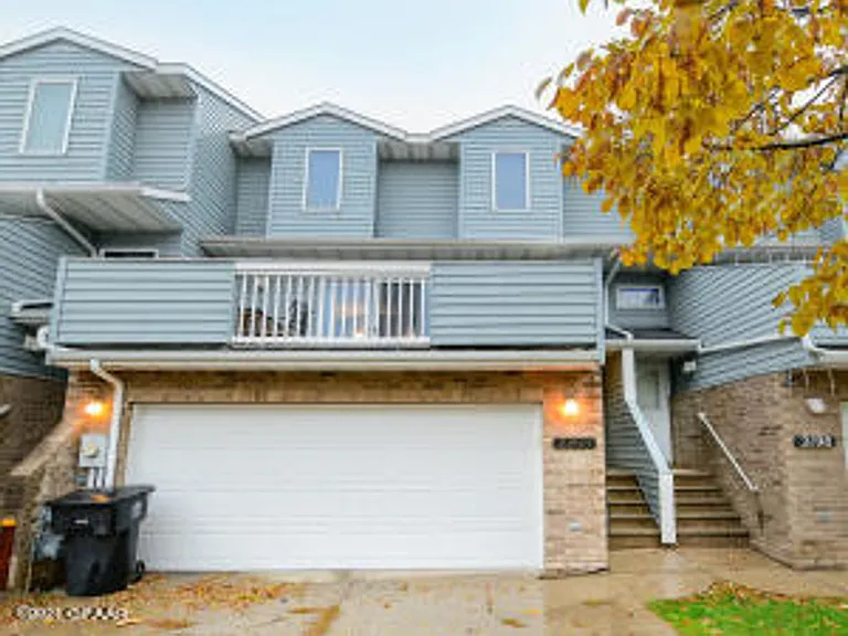 2258 Knightsbridge Ct — Photo 1