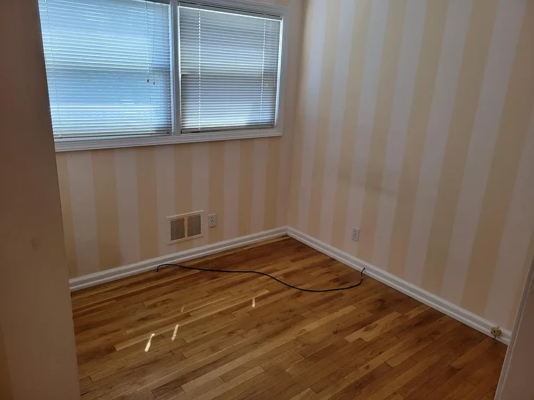 115 Rockwell St #1 — Photo 6