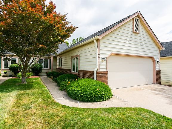 3rd image of 3511 Oak Creek Pl
