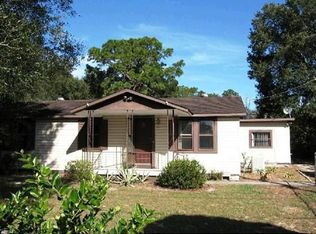 2017 Miller Blvd, Fruitland Park, FL 34731