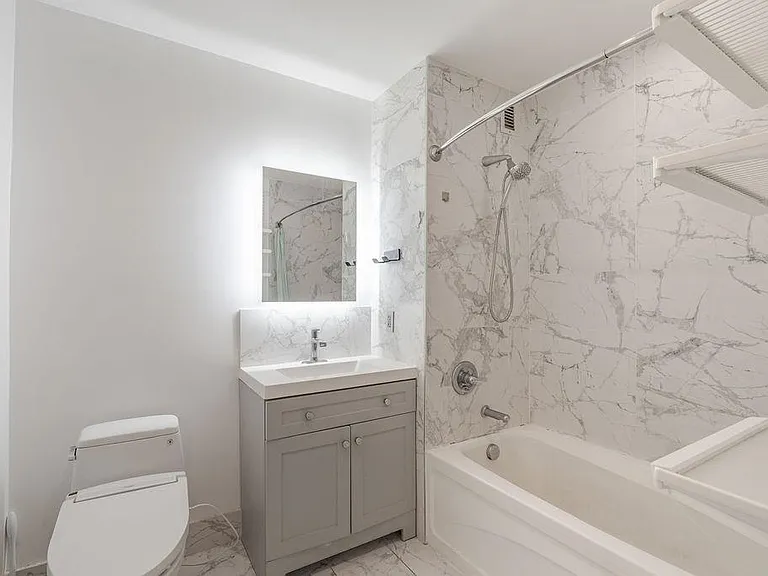20 Newport Pkwy #1105 — Photo 4