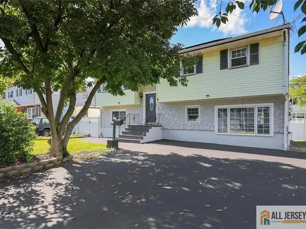 47 Gaskill Ave, Edison, NJ 08817