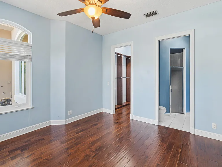 8480 Man O War Rd — Photo 24