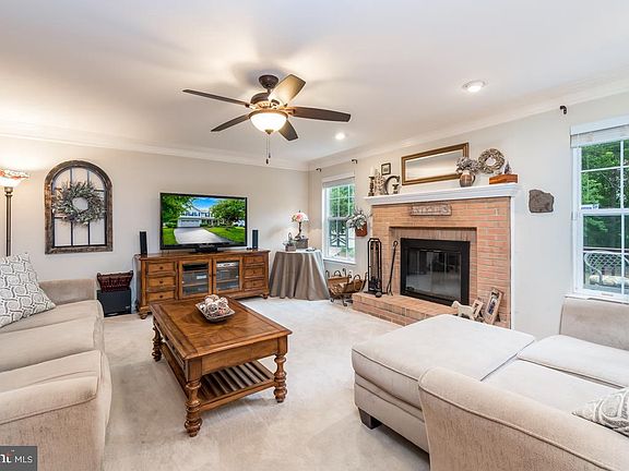 2nd image of 17449 Terri Ct