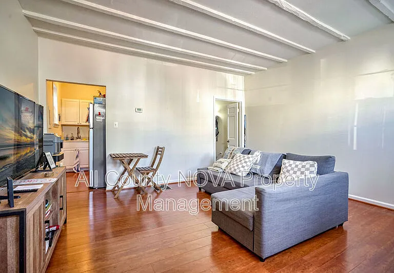 1224 Prince St #1 — Photo 7